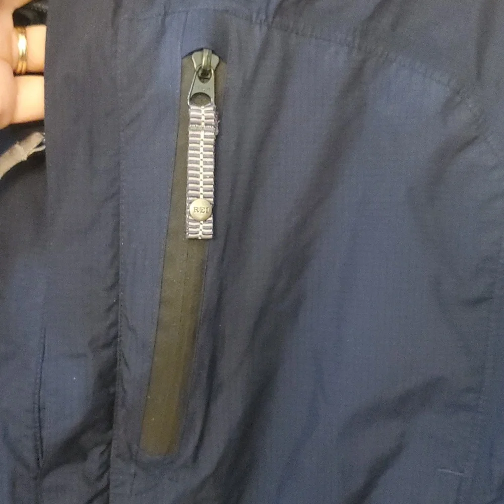 REI Youth Ripstop Navy Raincoat Size Large‎ 12/14
